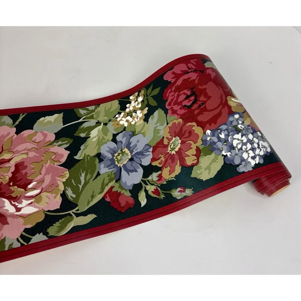 VTG 14’ of Candlewood Floral Wallpaper Border #D96 13898-013.